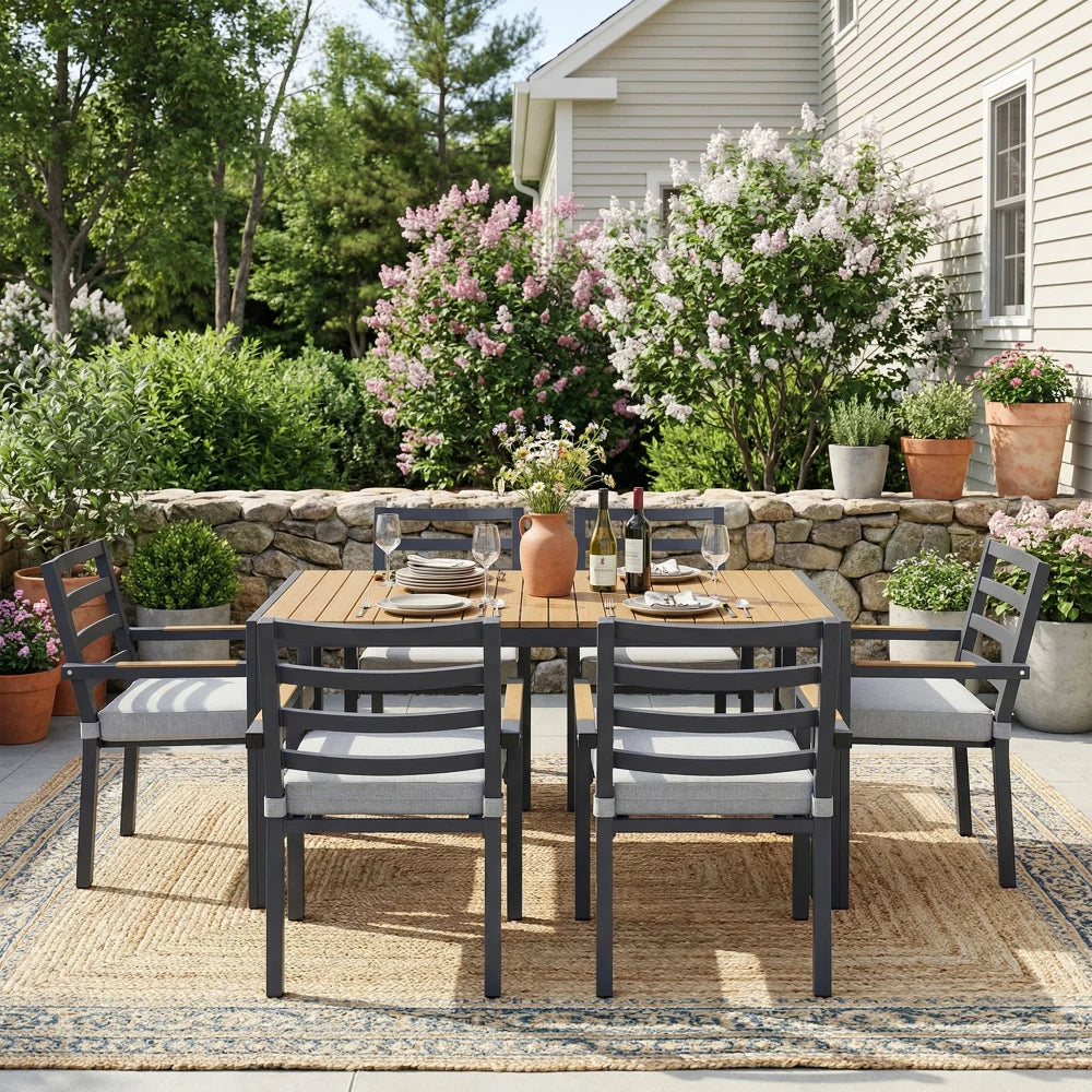 Mobilier de jardin en bois robuste 6 places