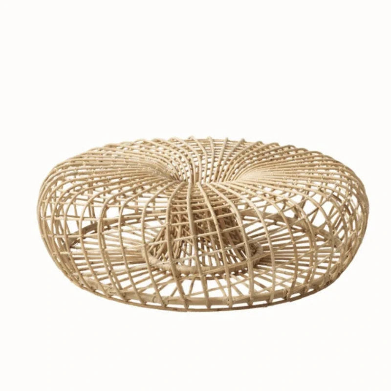 Canapé d'extérieur en résine tressée avec petite table basse
